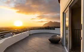 Capri Sands Luxury Guest House
